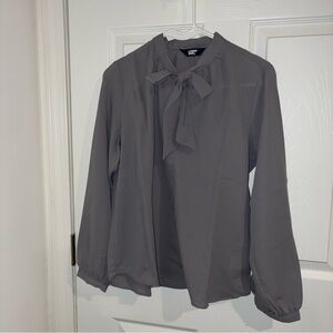 Lands' End Gray Long Sleeve Blouse with Keyhole Neck and Bow - Size 8P